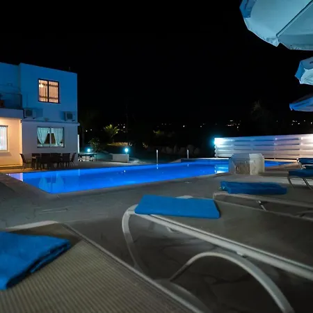 Combination Oniros By Prestige Bookings Villa *