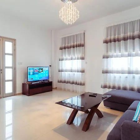 Combination Oniros By Prestige Bookings Villa