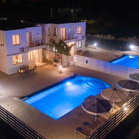 Combination Oniros By Prestige Bookings Vilă Golful Coralilor